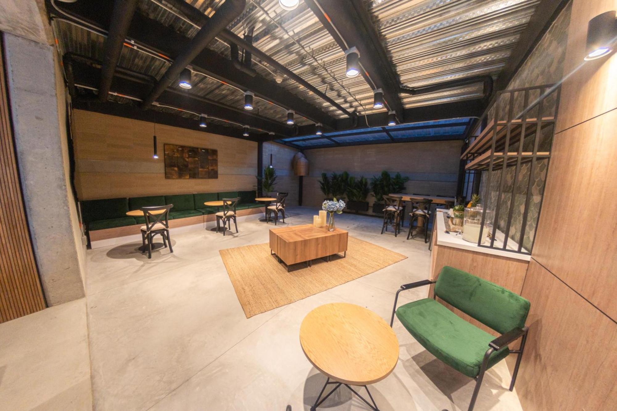Loft 43 Aparthotel Medellin Exterior photo