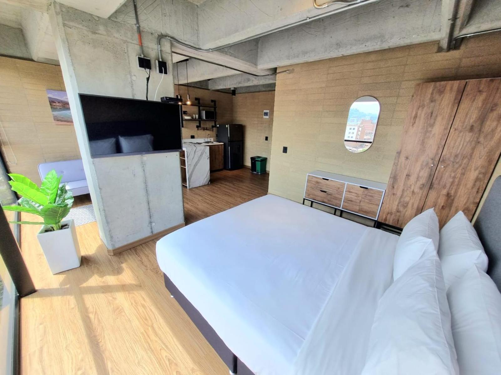 Loft 43 Aparthotel Medellin Exterior photo
